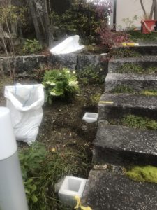 手摺り工事です。